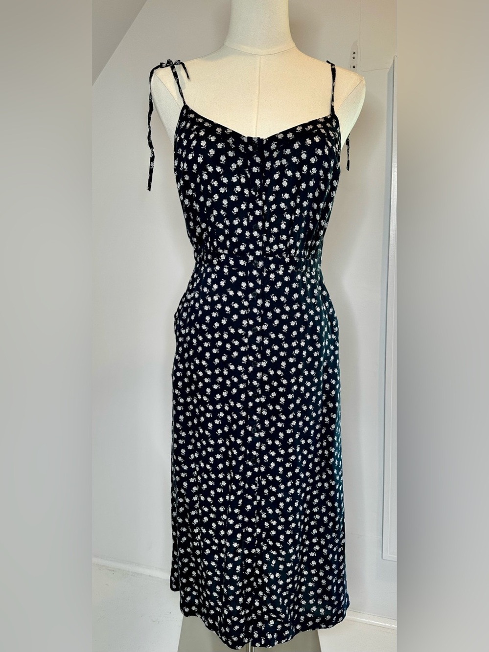 & Other Stories Floral Tie Strap Button Front Midi Dress US 4
